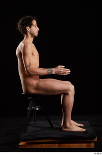 Pablo  1 nude sitting whole body 0013.jpg